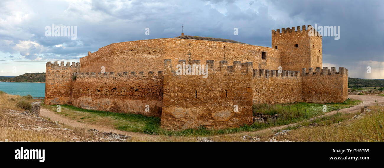 Peñarroya Burg. CIudad Real, Castilla-La Mancha Stockfoto
