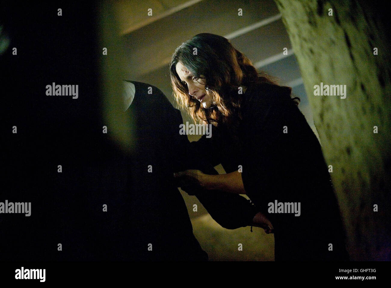 Disturbia / Julie (CARRIE-ANNE MOSS) Regie: D.J.Caruso aka. Disturbia Stockfoto