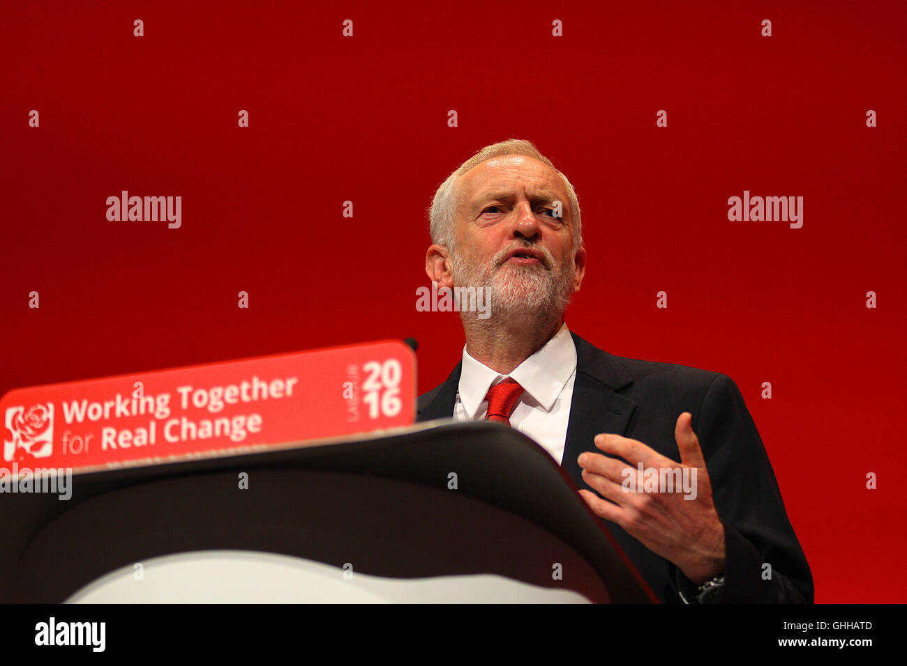 Labour Leader Jeremy Corbyn hält seine Rede an den Labour-Parteitag in Liverpool 2016 Stockfoto