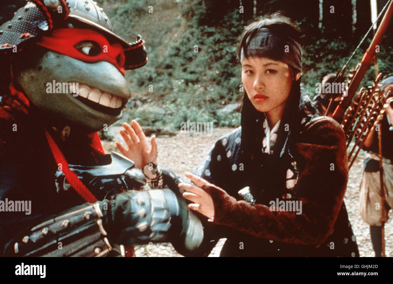 Szene Mit April O'Neil (PAIGE TURCO). Regie: Stuart Gillard aka. Teenage Mutant Ninja Turtles III: Die Turtles sind zurück... In der Zeit Stockfoto