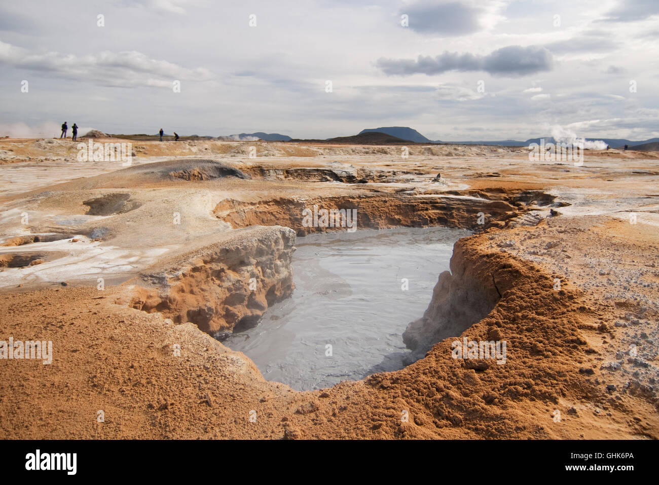 Geothermische Gelände des Hverarond in Nordisland. Stockfoto