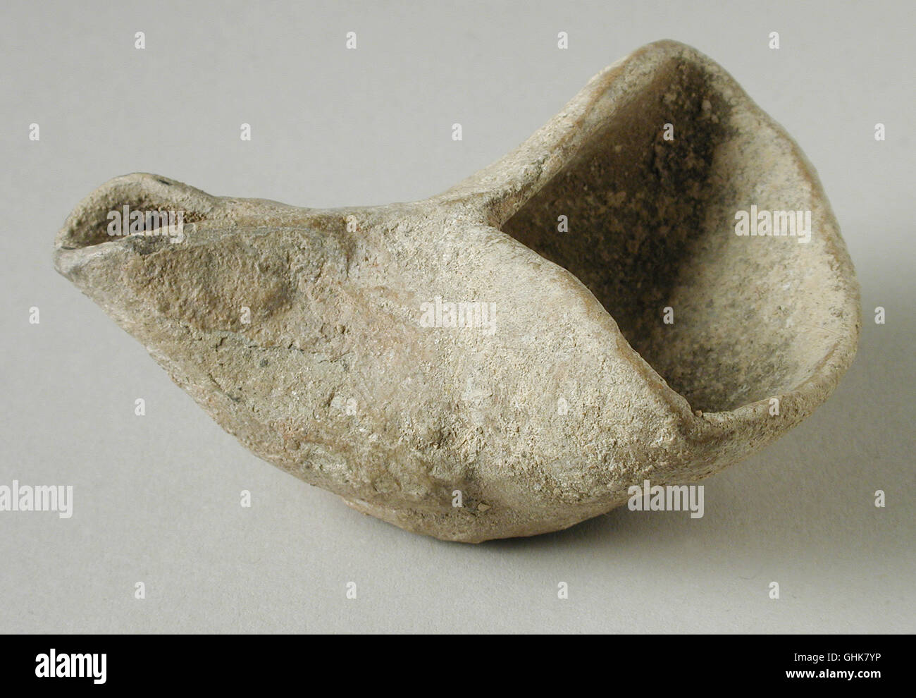 Gefaltete Öllampe, 2. Jahrhundert v. Chr. Stockfoto