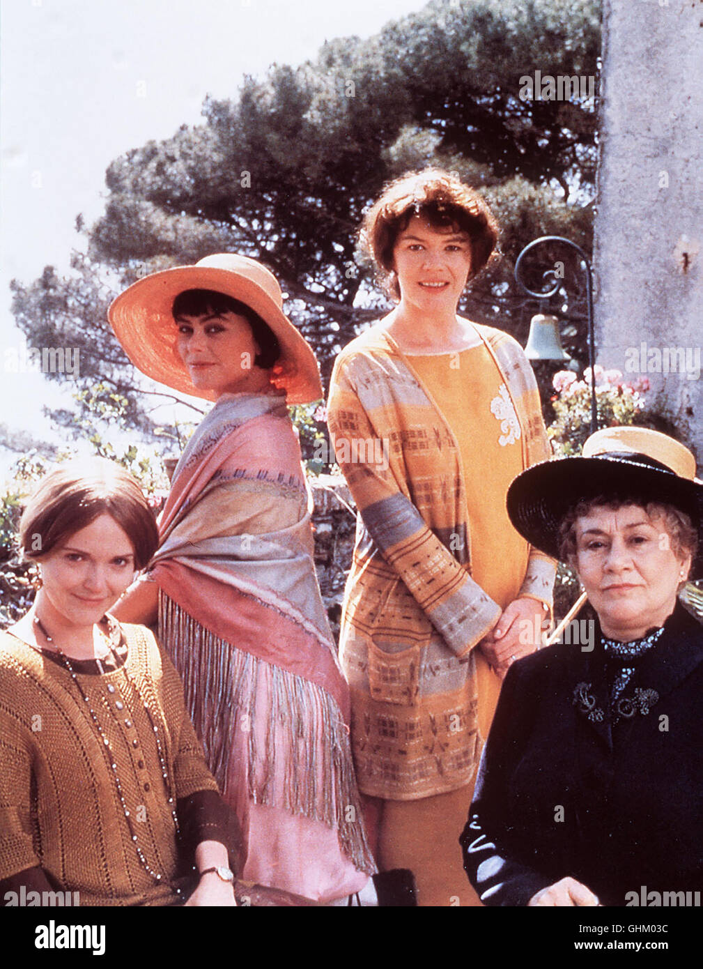 Vier Frauen Entdecken Anfang der 20er Jahre in Italien Sich Selbst Und Neue Lebensfreude... Bild: Rose Arbuthnot (MIRANDA RICHARDSON), Lottie Wilkins (JOSIE LAWRENCE), Frau Fisher (JOAN PLOWRIGHT), Lady Caroline Dester (POLLY WALKER) Regie: Mike Newell aka. Verzauberter April Stockfoto