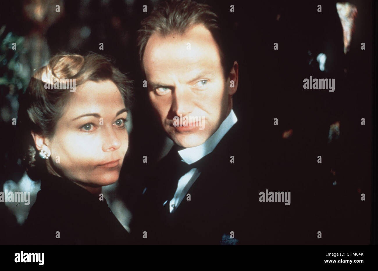 THERESA RUSSELL - Harriet Kohle STING - Butler Fledge Regie: John aka. Das groteske Stockfoto