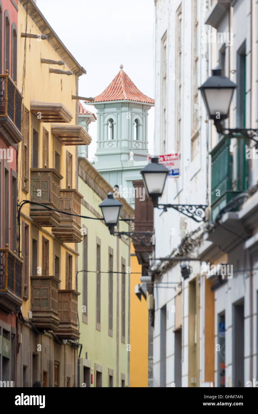 Straße im Stadtteil Triana, in der historischen Zentrum von Las Palmas, Gran Canaria Stockfoto