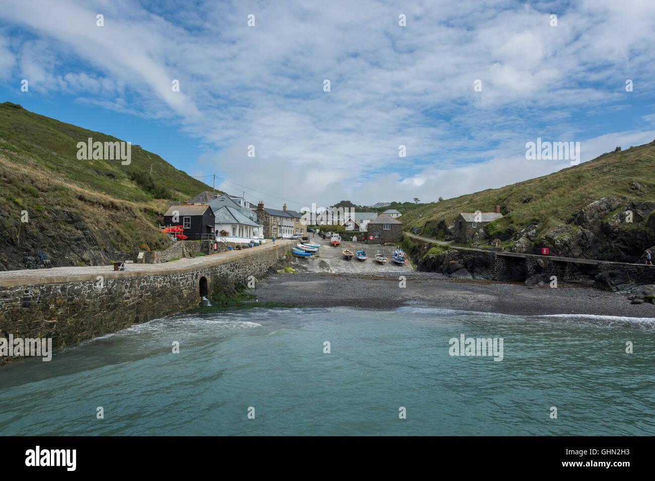 Mullion Cove auf der Lizard Halbinsel in Cornwall, England Stockfoto