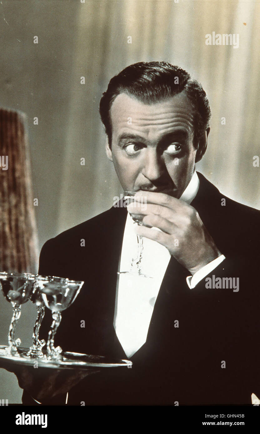 Millionärstochter Irene Bullock Lernt Zufällig Gottfried Kennens Und Bietet Ihm Einen Job als Butler JG Szene Mit sterben: Gottfried (DAVID NIVEN) Regie: Henry Koster aka. Mein Mann Godfrey Stockfoto