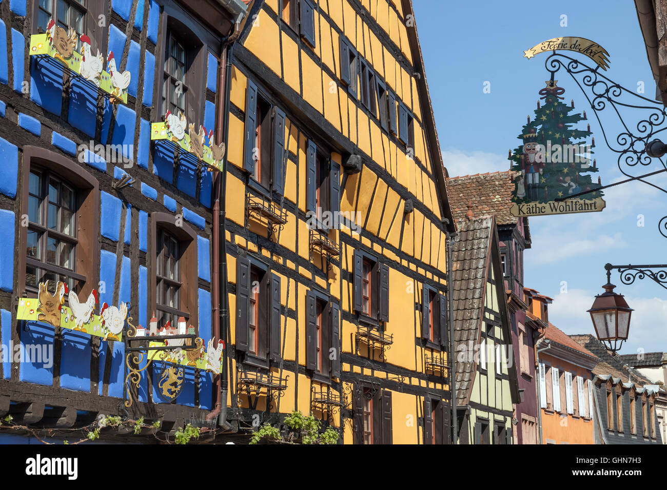 Bunte und malerische Dorf in Riquewihr. Stockfoto