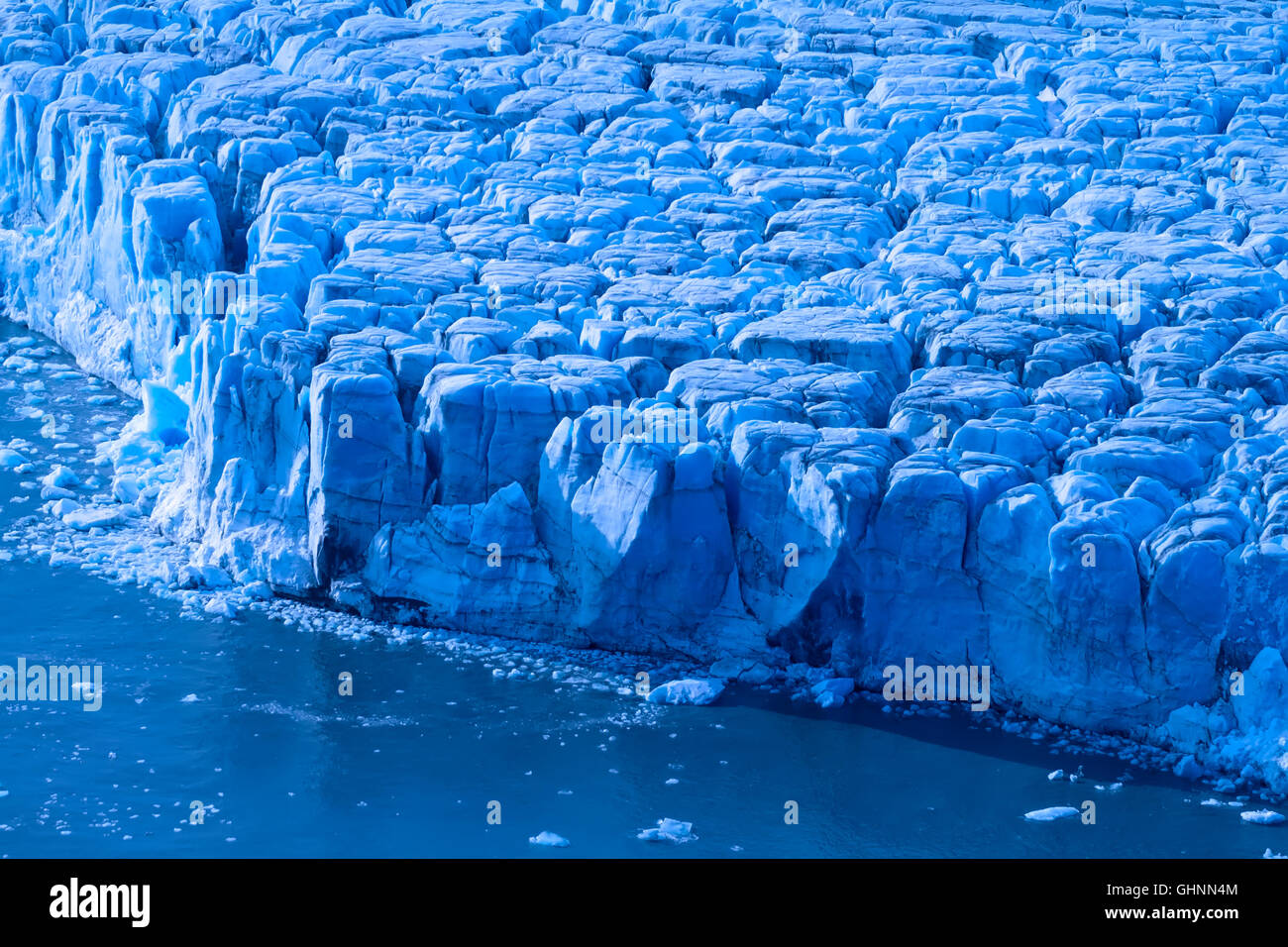 Stirnwand eines Gletschers Nansen. Nördliche Insel Nowaja Semlja Stockfoto