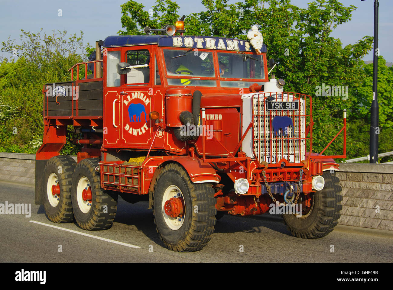 Oldtimer LKW bei Conwy, Nordwales Stockfoto