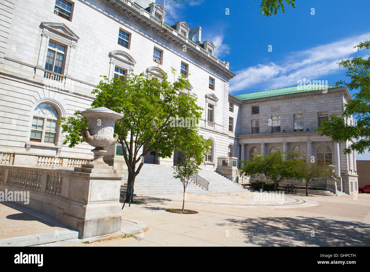 PORTLAND, MAINE - 5. Juli 2016: The Portland City Hall ist das Zentrum der Stadtregierung in Portland, Maine. Stockfoto