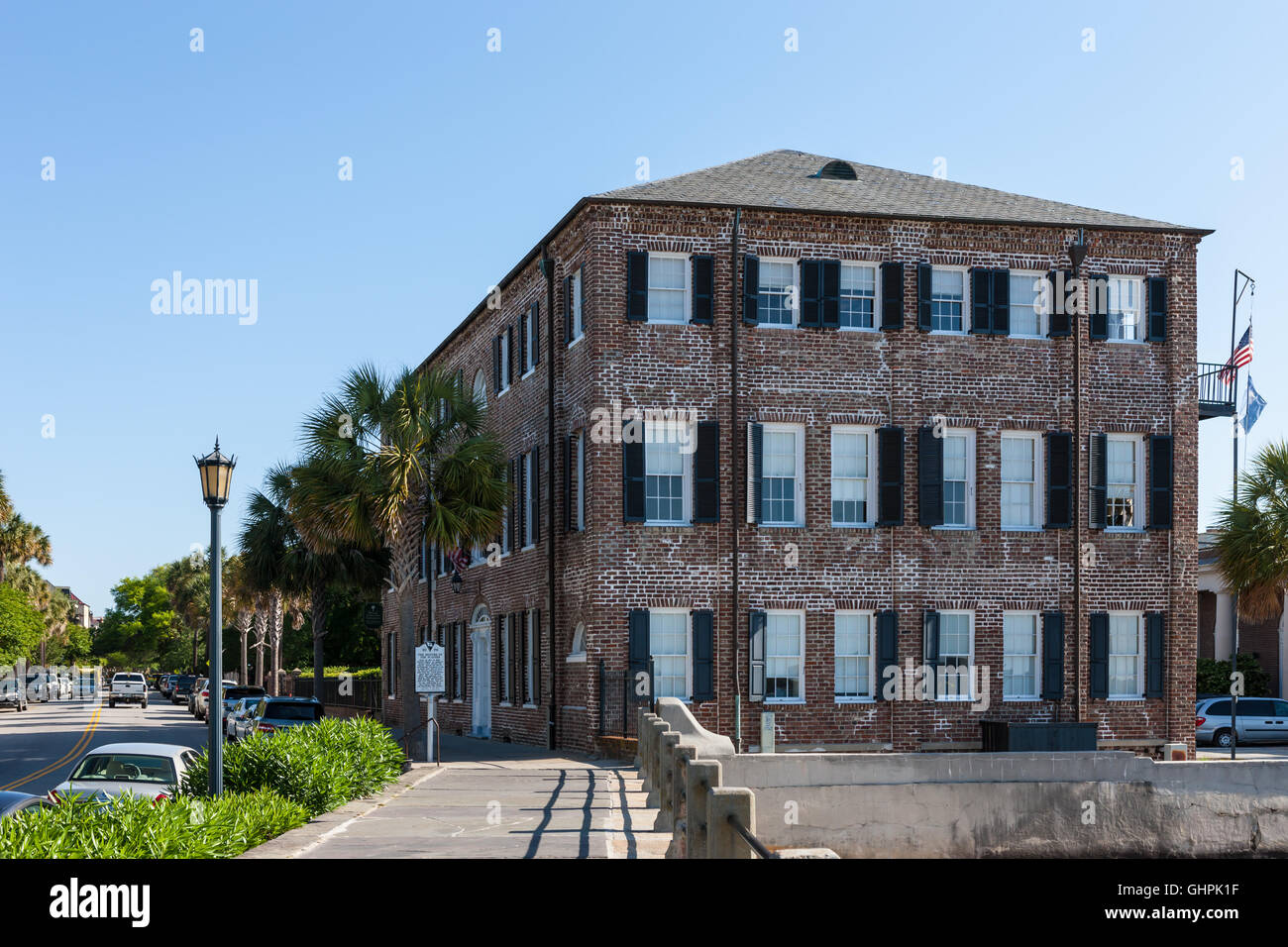 Der Hauptsitz der Historic Charleston Foundation in der Captain James Missroon House auf der Batterie in Charleston, South Carolina Stockfoto