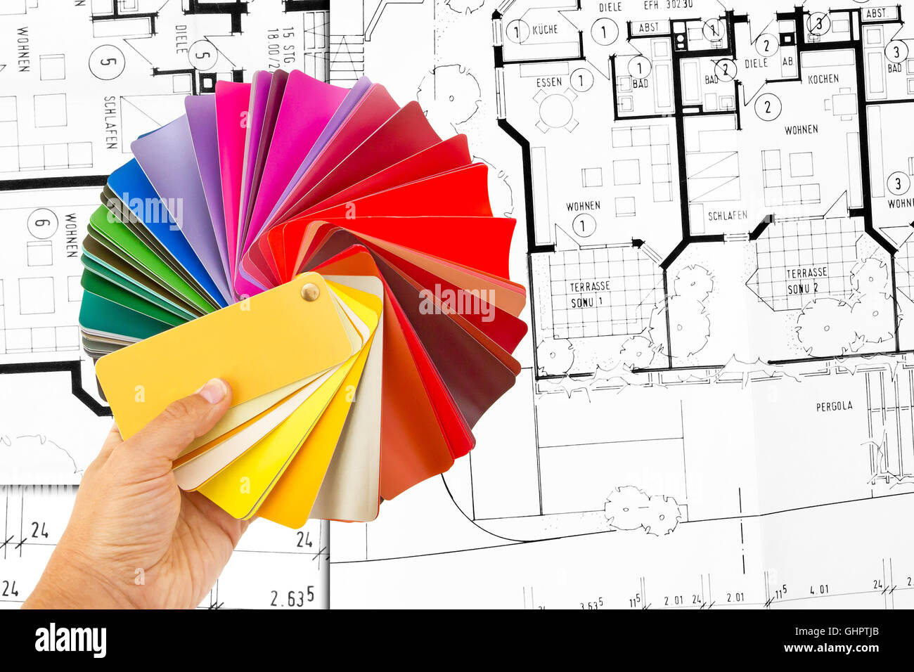 Regenbogen-Farbpalette und Bau planen im Hintergrund Stockfoto