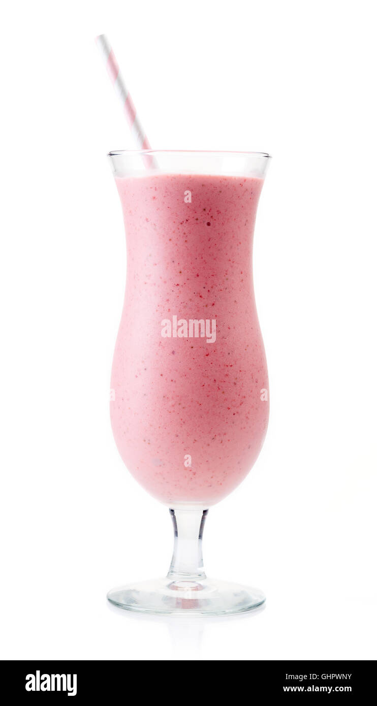 Glas Erdbeer Milchshake, isoliert auf weißem Hintergrund Stockfoto