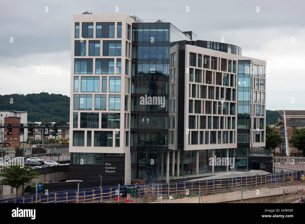 Ein Zentralplatz Bürogebäude in Cardiff, Südwales. Stockfoto