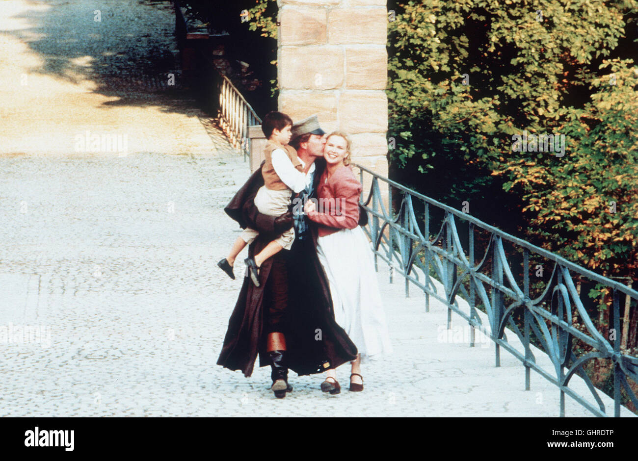 Sterben Sie Fotoarbeit - Als Christiane Vulpius (VERONICA FERRES), Ein Mädchen aus Einfachen Verhältnissen Sich in Den Dichterfürsten Johann Wolfgang von Goethe (HERBERT KNAUP) Verliebt, Wird Sie Zum Spott der Weimarer Gesellschaft. Oscar Hält Sie Ihm Jahrzehntelang Auch Ohne Trauschein die Treue... Regie: Egon Günther Stockfoto