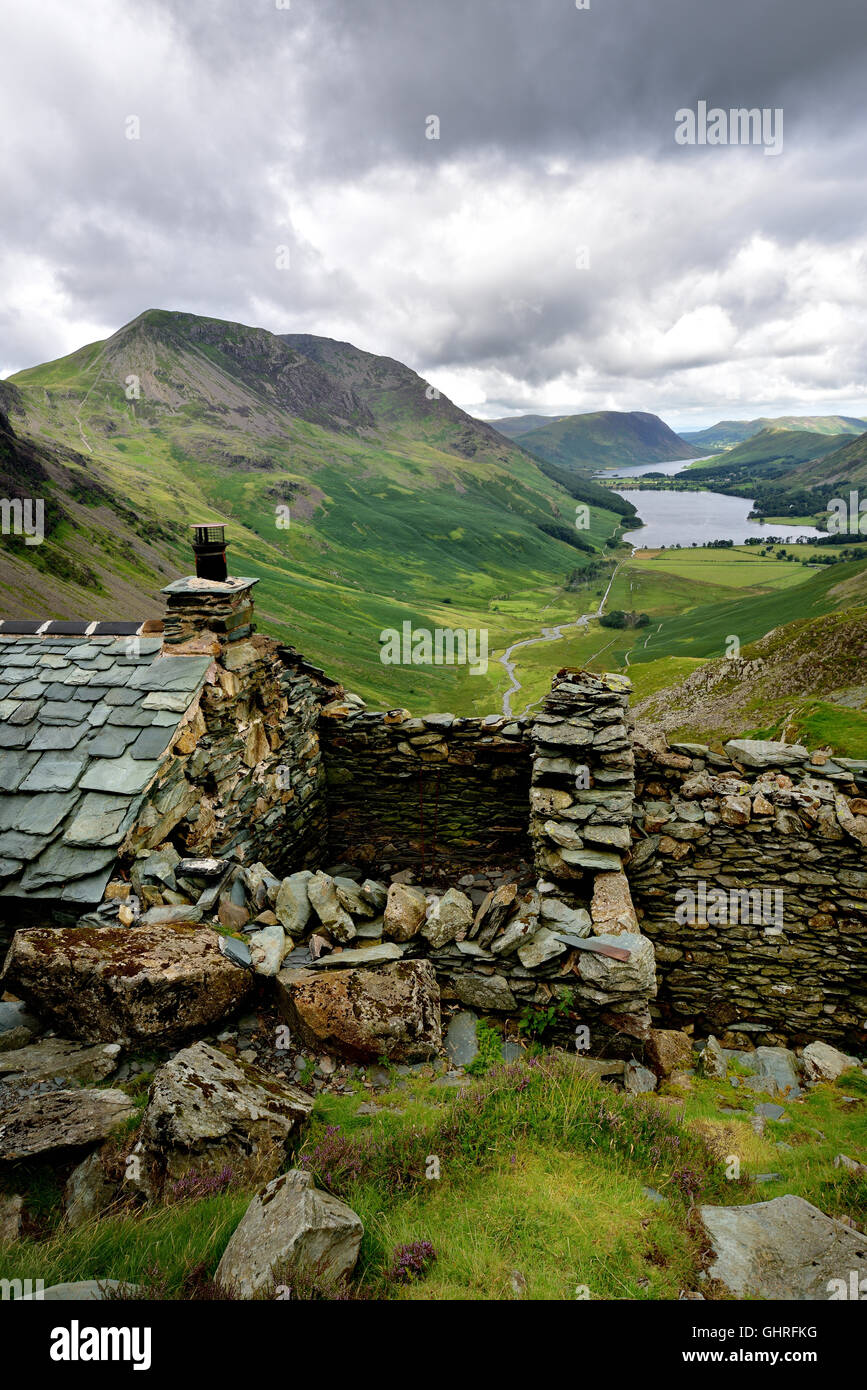 Berg-Schutzhütte auf Heuhaufen, Cumbria Stockfoto