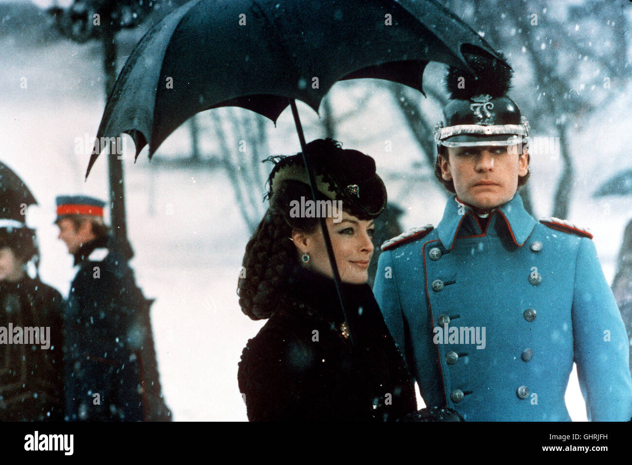 Ludwig II. (HELMUT BERGER) Und Elisabeth von Österreich (ROMY SCHNEIDER). Regie: Luchino Visconti aka. Le Crepuscule De Dieux Stockfoto