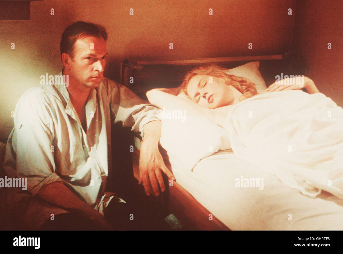 STERBEN, ihn Als Christiane Vulpius (VERONICA FERRES), Ein Mädchen aus Einfachen Verhältnissen Sich in Den Dichterfürsten Johann Wolfgang von Goethe (HERBERT KNAUP) Verliebt, Wird Sie Zum Spott der Weimarer Gesellschaft. Oscar Hält Sie Ihm Jahrzehntelang Auch Ohne Trauschein die Treue... Regie: Egon Günther Stockfoto