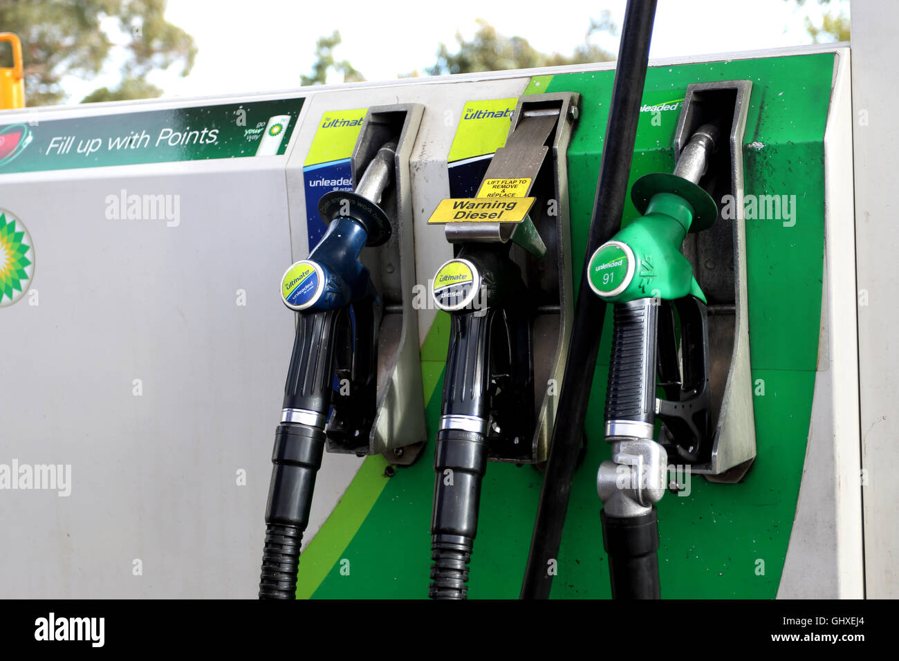 BP - British Petroleum-Zapfsäulen an Tankstelle in Melbourne Victoria Australien Stockfoto