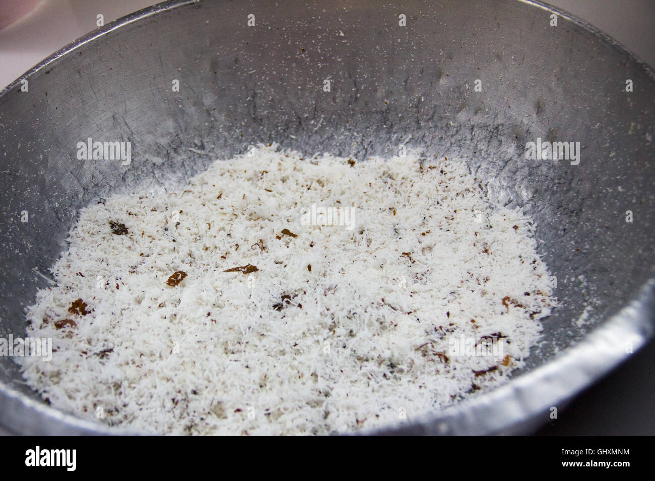 Frisch geriebener Kokosnuss auf einem Markt in Chiang Mai, Thailand Stockfoto