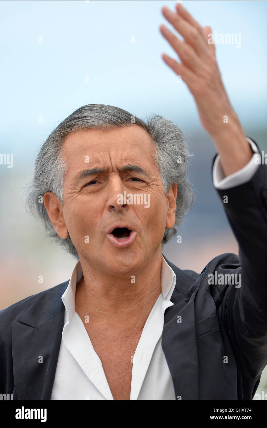 69. Filmfestspiele von Cannes: Bernard-Henri Lévy posieren bei einem Fototermin für den Film "Peshmerga" (2016/05/20) Stockfoto