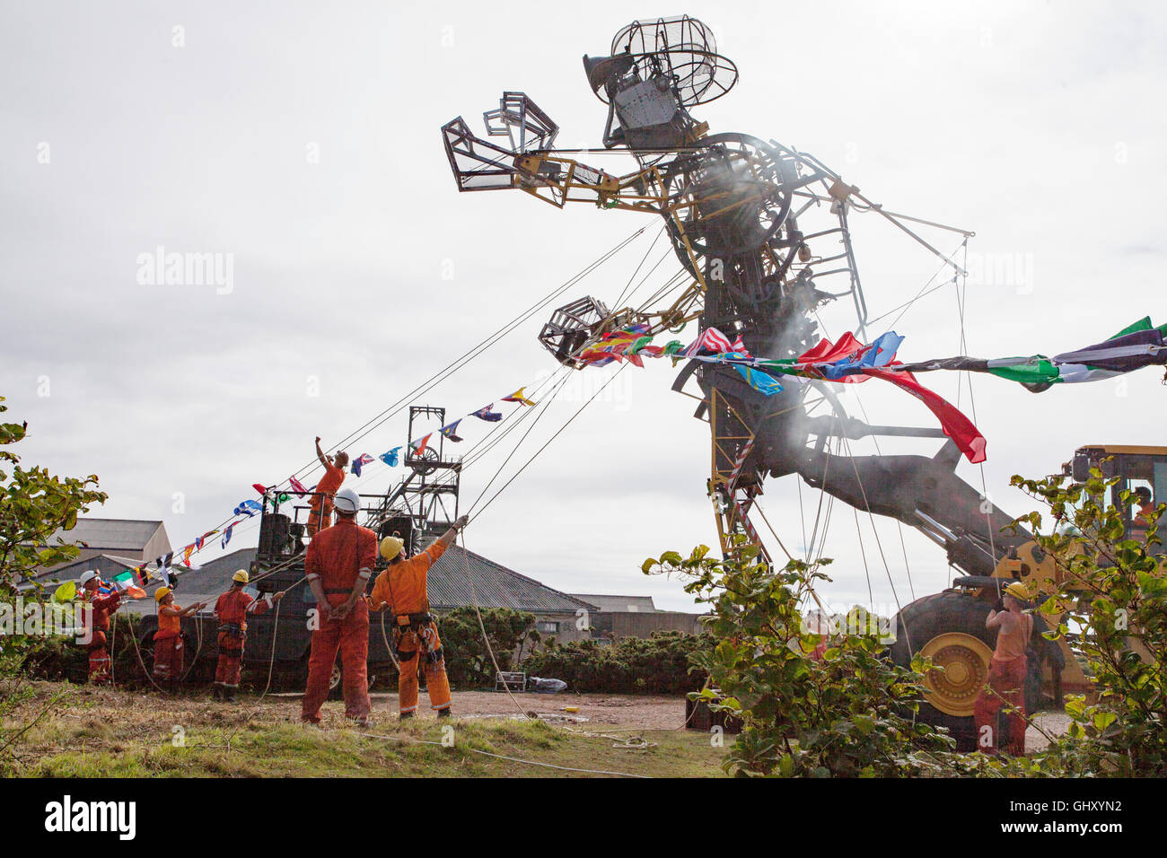 Höchste Marionette in der ganzen Welt besuche Geevor Tin Mine in COrnwall, Großbritannien Stockfoto