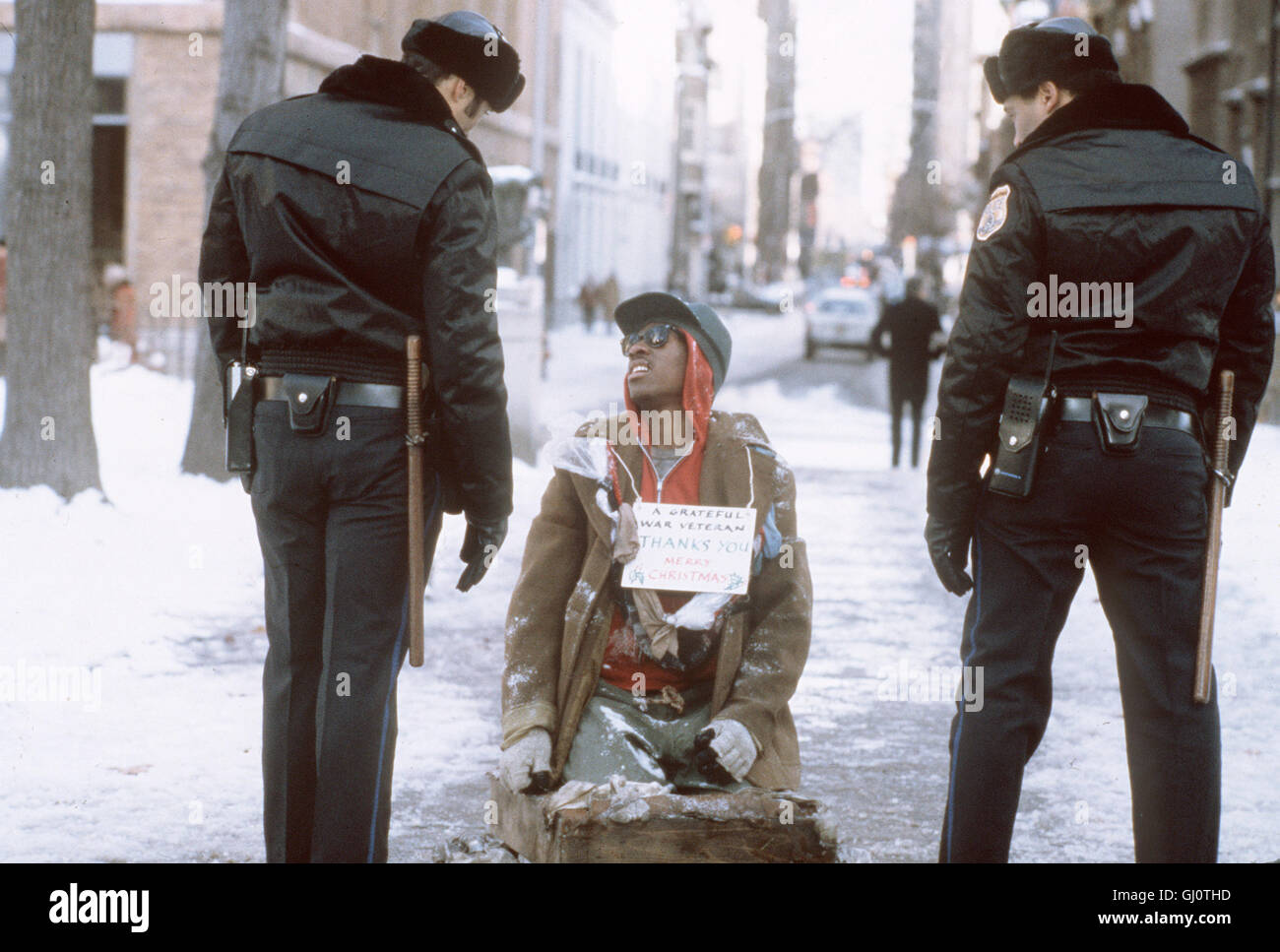 STERBEN GLÜCKSRITTER - Aufgrund Einer Üblen Wette von Zwei Kauzigen Finanzmagnaten Verliert der Erfolgreiche Jungmanager Louis Winthorpe III Über Nacht Job, Haus Und Vermögen. Im Gegenzug Wird der Kleine Schwarze Gauner Billy Ray (EDDIE MURPHY) in Die Chefetage Geholt... Regie: John Landis aka. Handelsplätze Stockfoto