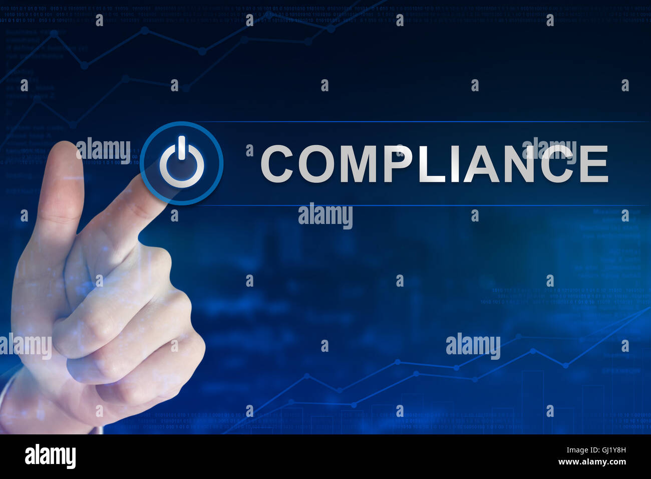 Doppelbelichtung Business hand klicken Compliance-Knopf mit unscharfen Hintergrund Stockfoto
