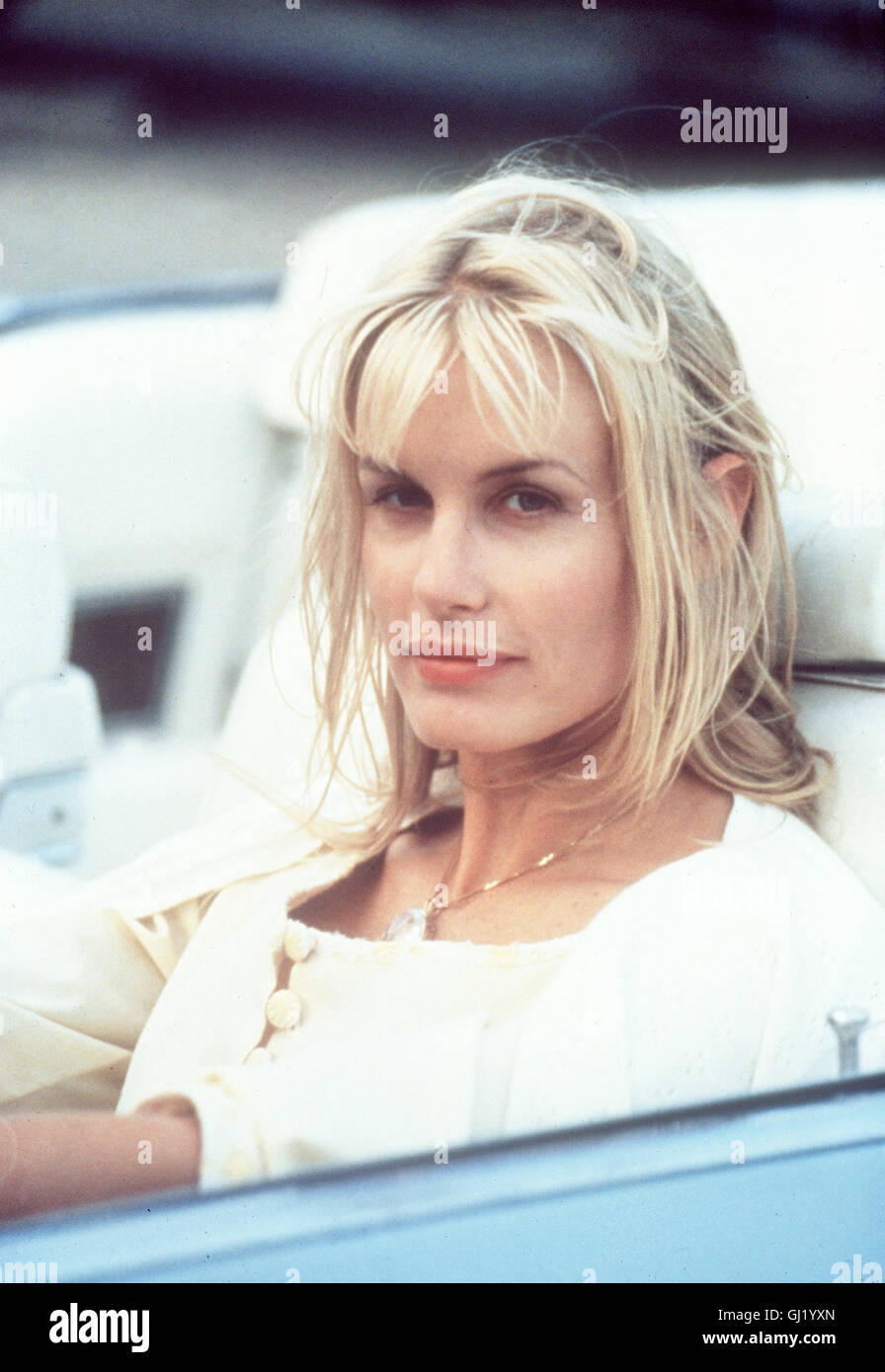 Echt blond Fotos und Bildmaterial in hoher Auflösung Alamy