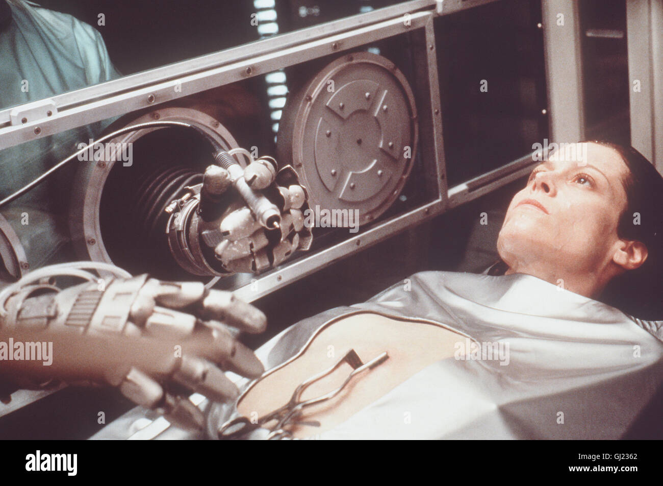 ALIEN DIE WIEDERGEBURT SIGOURNEY WEAVER Regie: Jean-Pierre Jeunet aka. Ausländer: Auferstehung Stockfoto