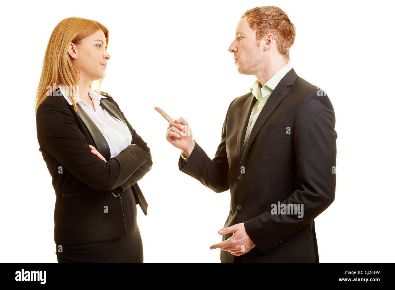 Zwei Geschäftsleute streiten in einer Diskussion Stockfoto