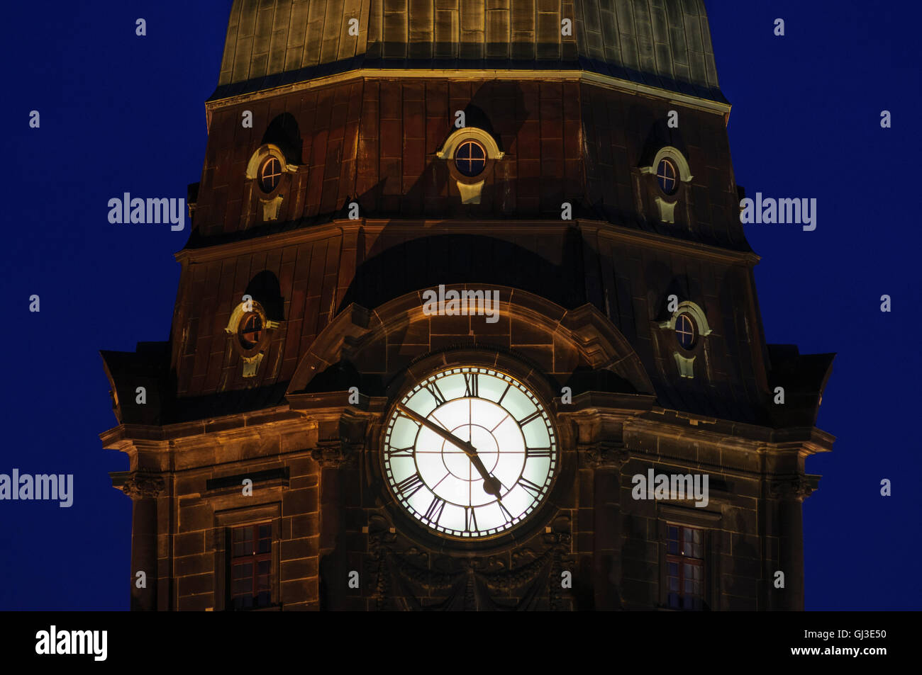 Dresden: Uhr auf dem Turm des Rathauses, Deutschland, Sachsen, Sachsen, Stockfoto