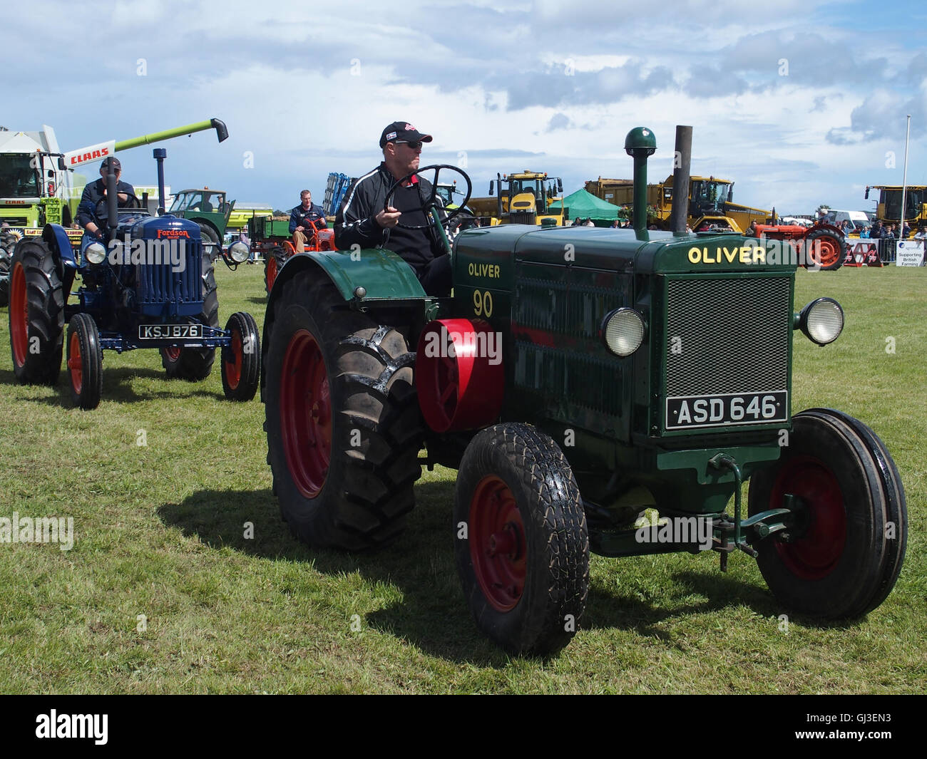 Oldtimer Traktor Display, Main Ring, Haddington Show, East Fortune, East Lothian Stockfoto