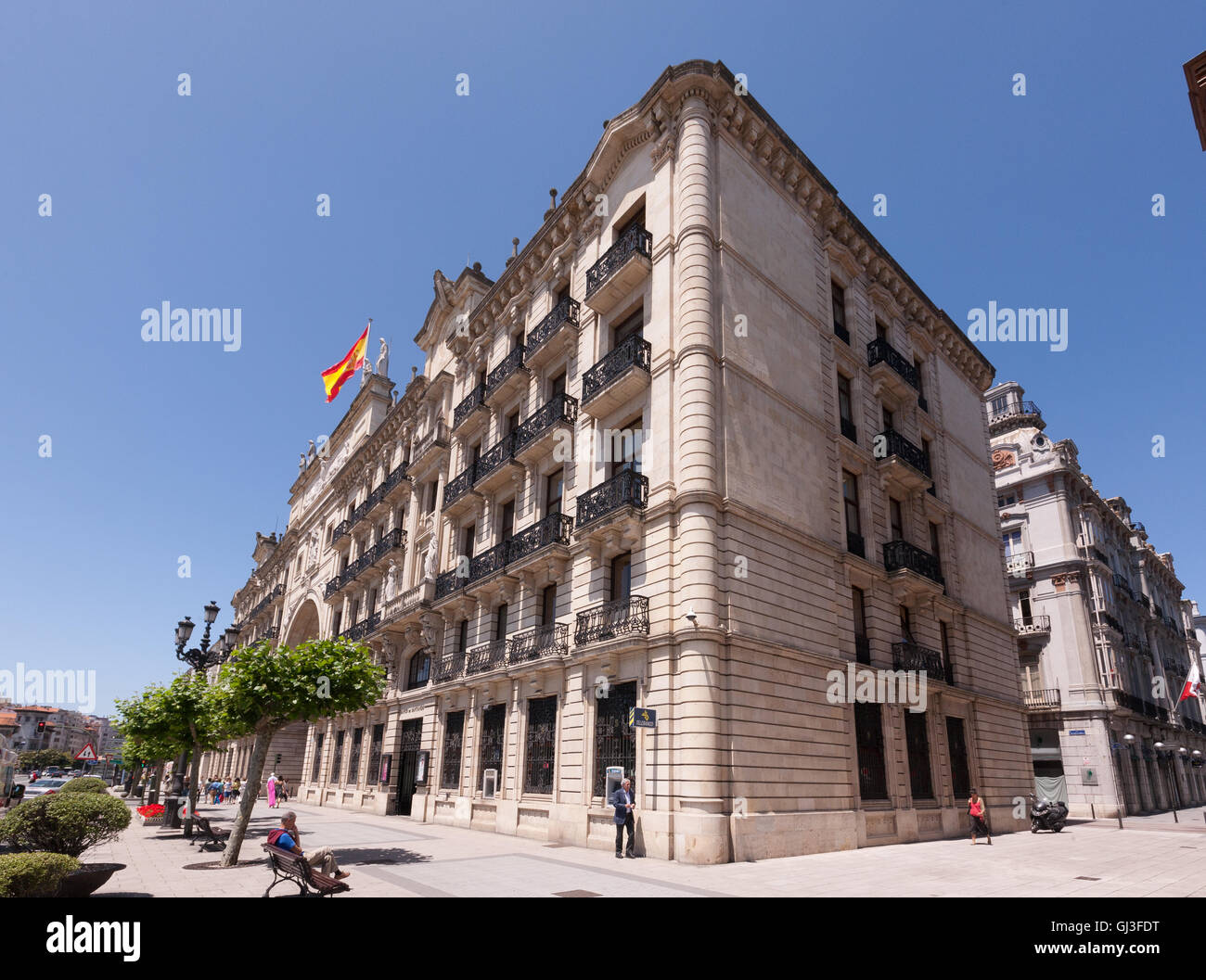 Main, Sitz, Main, Zweig, Büro, von der Bank von Santander, Banco de Santander Fassade. Kantabrien, Spanien, Europa, Europäischen, Stockfoto