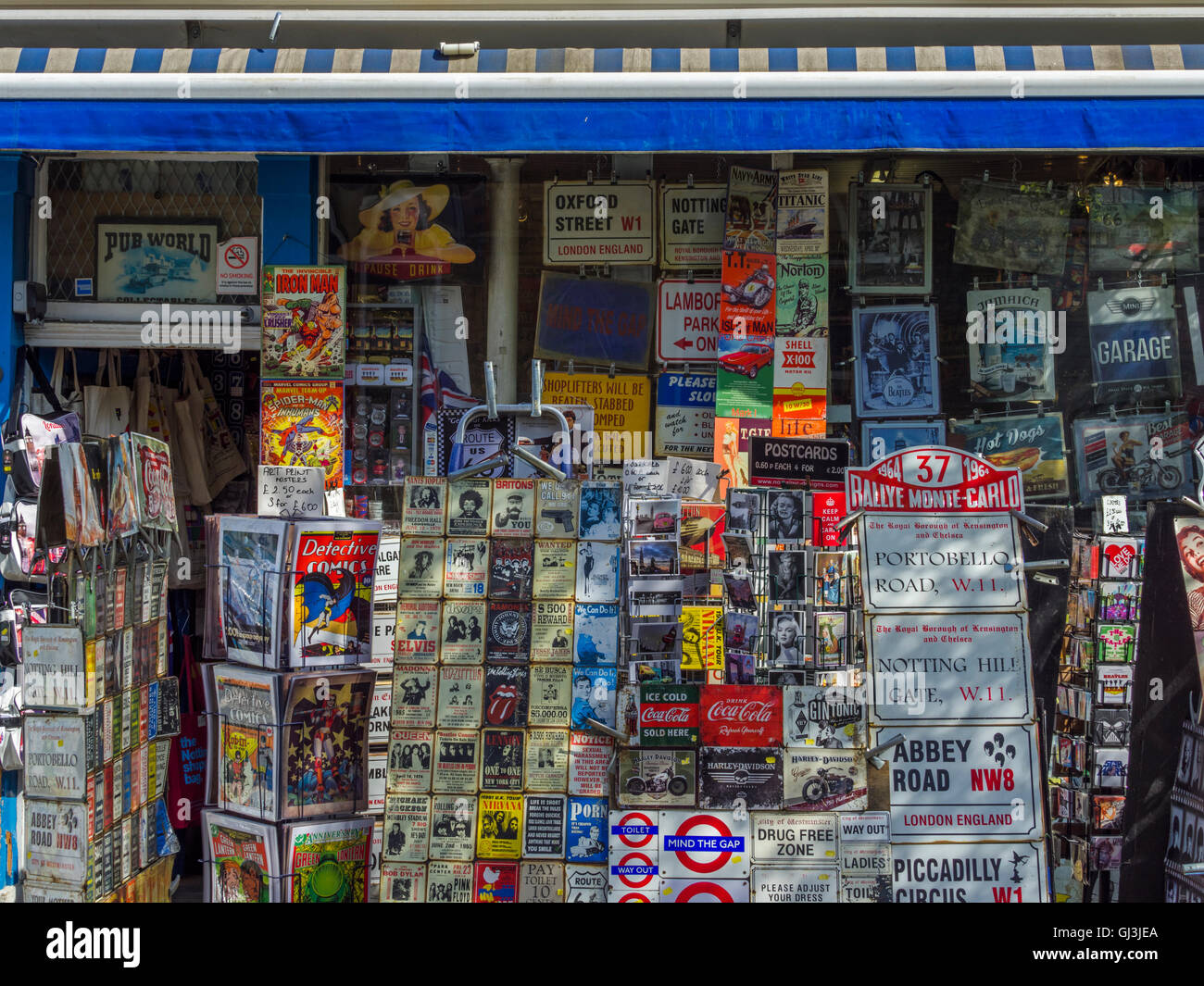 London Souvenir Gift Shops Fotos Und Bildmaterial In Hoher Aufl sung london-souvenir-gift-shops-fotos-und-bildmaterial-in-hoher-aufl-sung