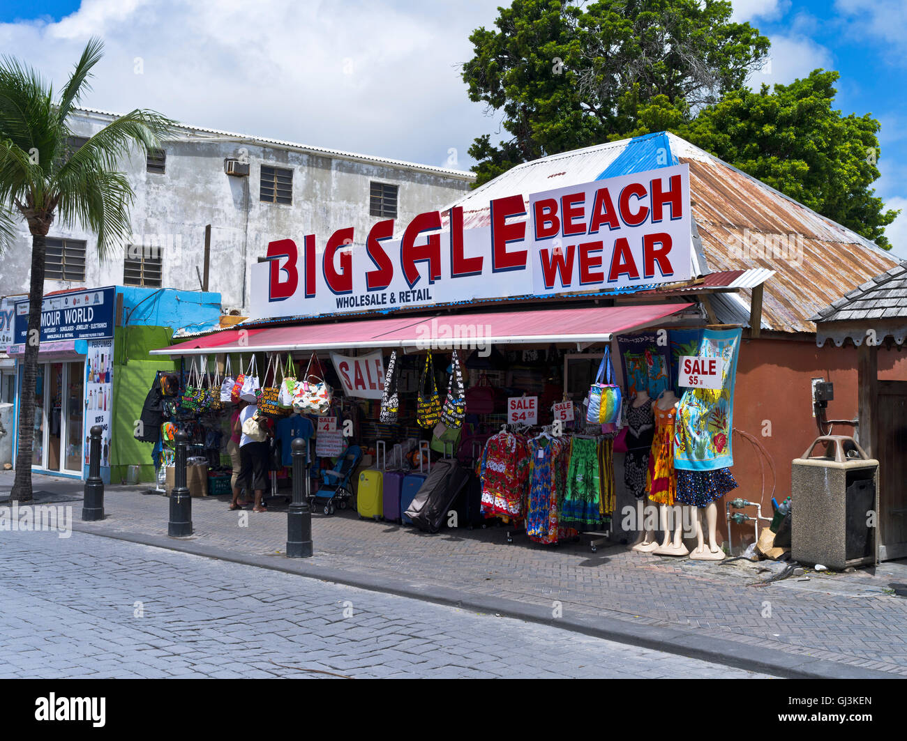 dh Philipsburg Markt ST MAARTEN Karibik Beachwear Shop Verkauf Modegeschäften einkaufen Stockfoto