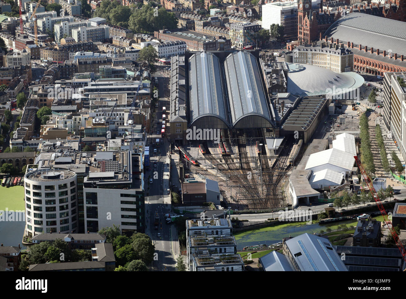 Luftaufnahme der Bahnhöfe Kings Cross & St. Pancras, London, UK Stockfoto