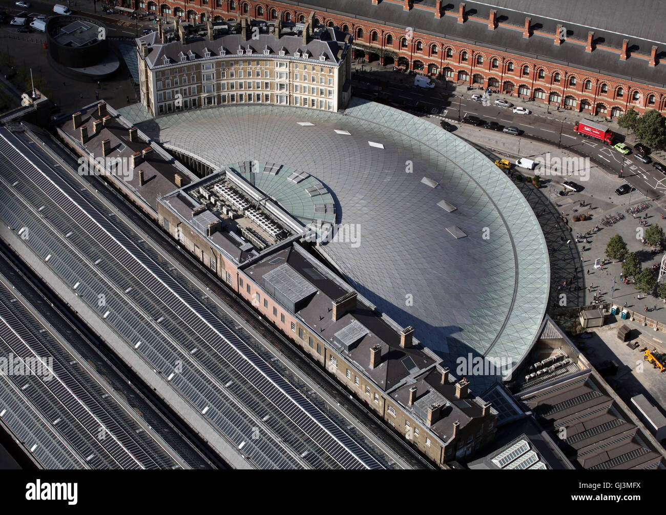 Luftaufnahme der Bahnhöfe Kings Cross & St. Pancras, London, UK Stockfoto
