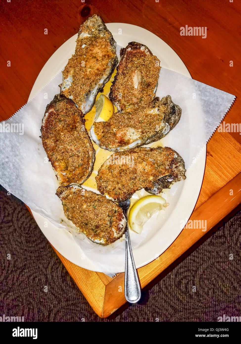 Saibling vom Grill Louisiana Austern... riesig und lecker. Stockfoto