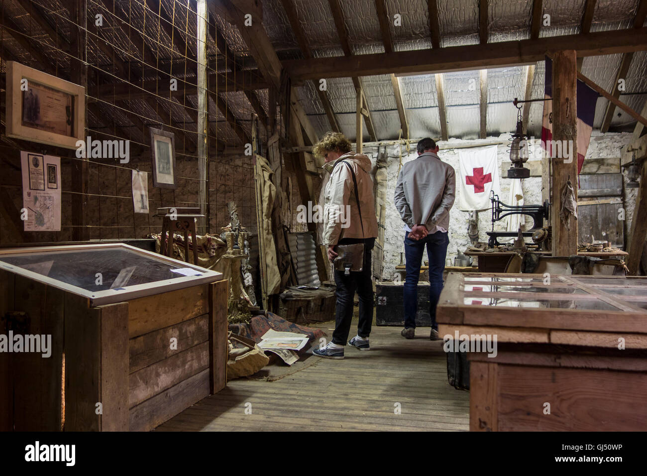 Besucher in Romagne 14 18, Erster Weltkrieg Museum in Romagne-Sous-Montfaucon, Lothringen, Frankreich Stockfoto