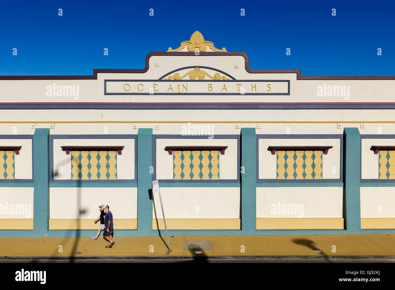 Die Art-Deco-Fassade der Newcastle Stadtrat Ozean Bäder in New South Wales, Australien. Stockfoto