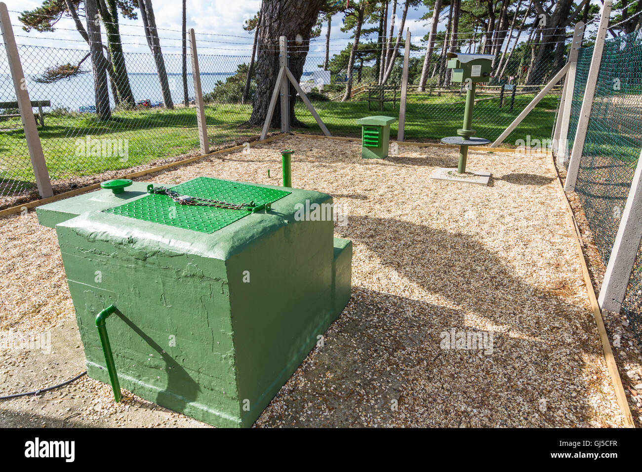 Kalten Krieges Post ROC Post Atombunker in gutem Zustand. Lepe Country Park, Exbury Southampton, Hampshire, England, United Kingd Stockfoto