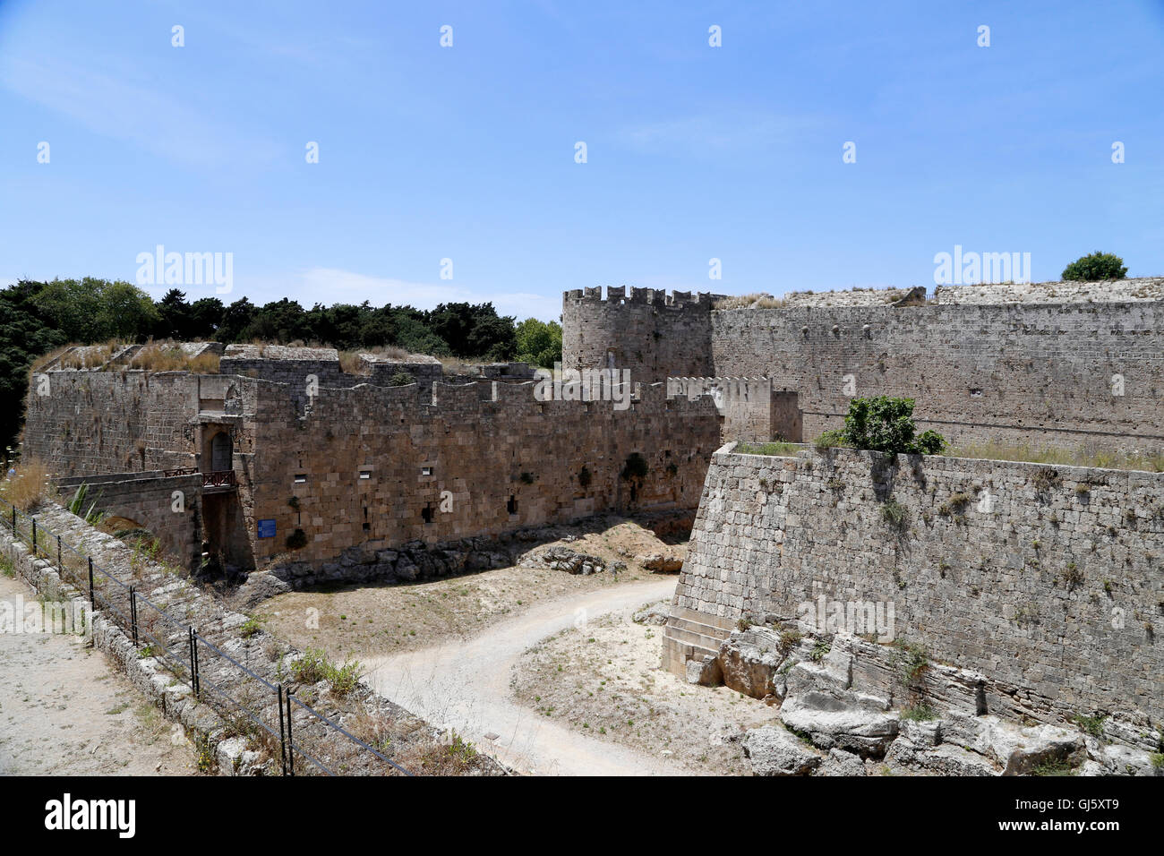Mittelalterlichen Stadtmauer in Rhodos Stadt, Griechenland (Stadttor) Stockfoto