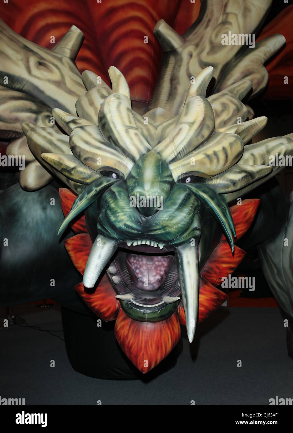 LONDON, UK - 29. Mai 2016: Dragon Gesicht bei der MCM London Comic Con, London ExCel Stockfoto