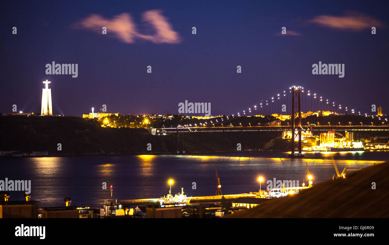 Europa, Portugal, Lissabon, Tejo, der Brücke 25 de Abril Stockfoto