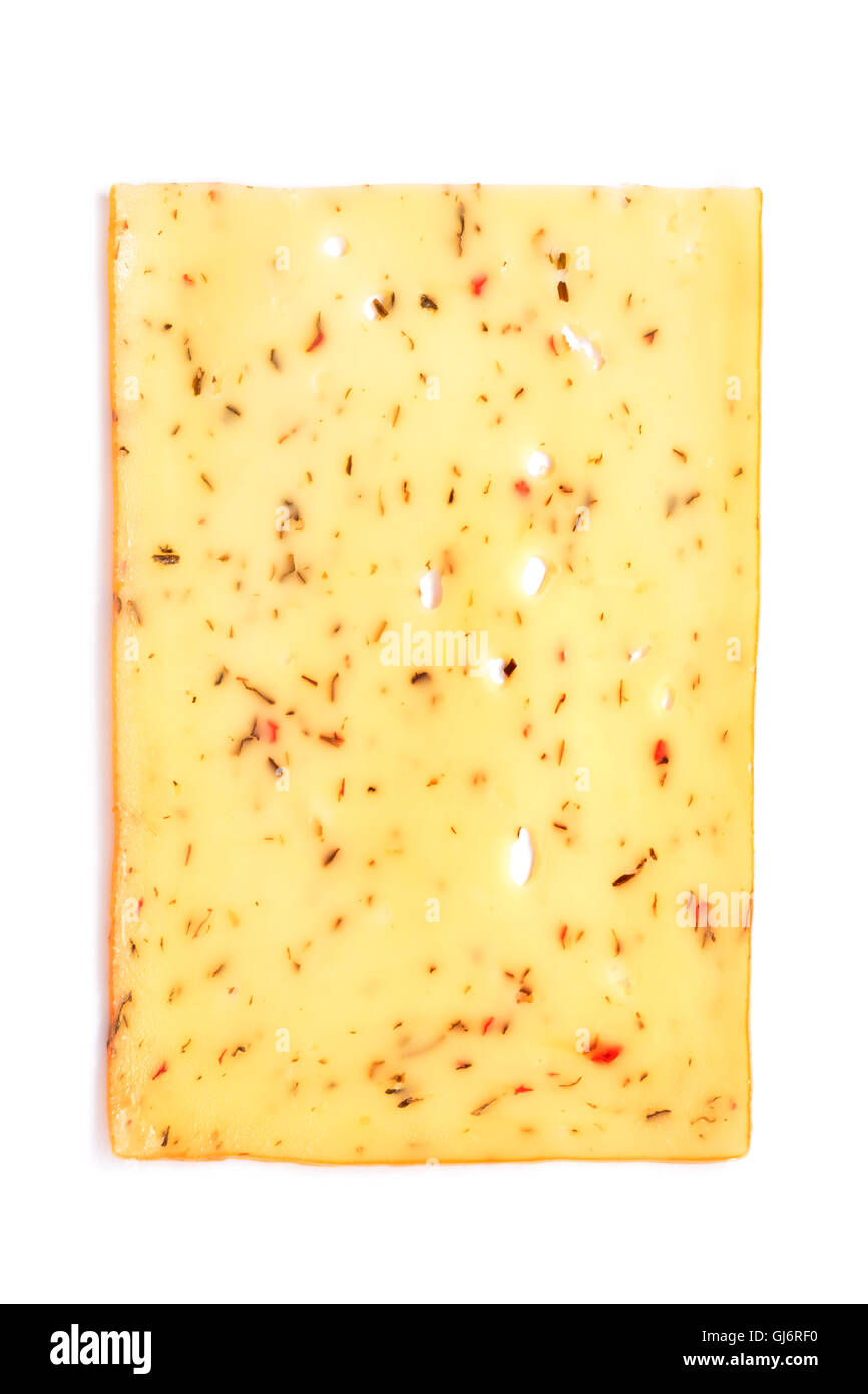 Käse-Scheibe mit Würze isoliert Stockfoto