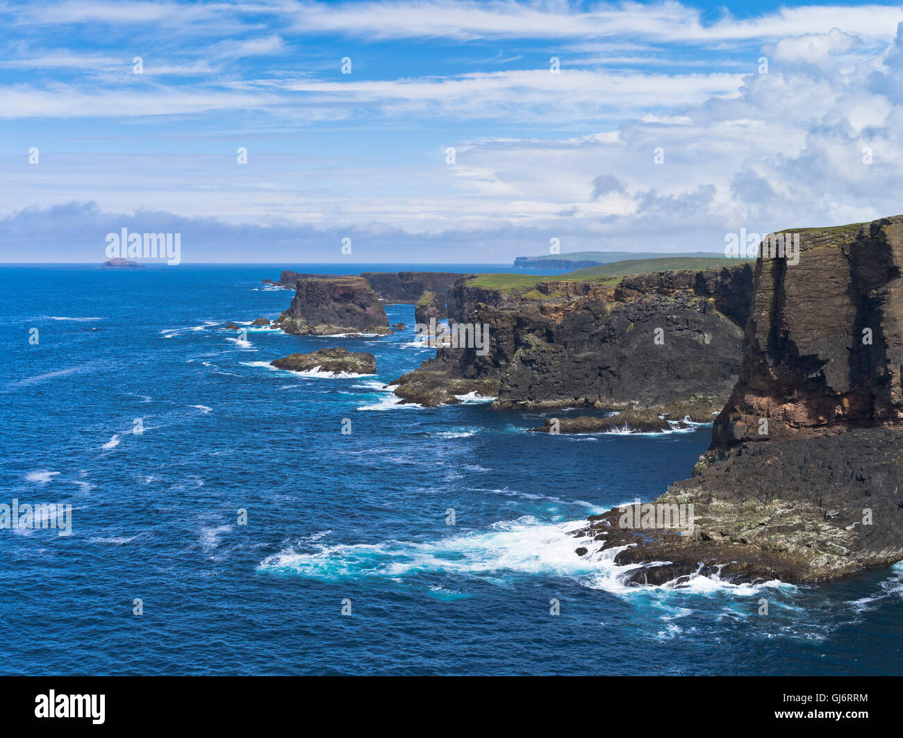 Dh Küste ESHANESS SHETLAND Eshaness seeklippen Shetland Inseln Schottland Klippen Basalt Stockfoto