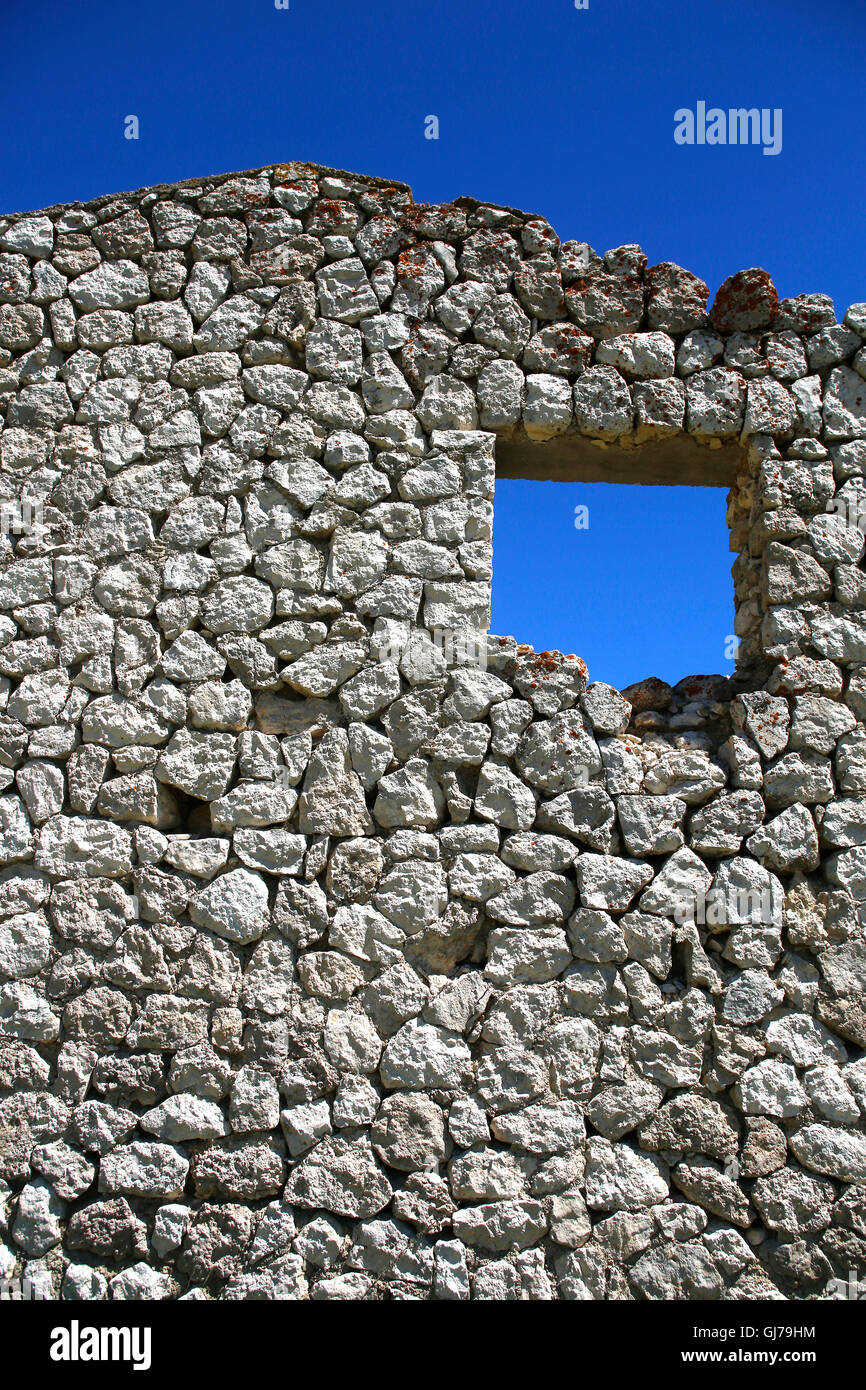 Bergbau-Altbauten auf Campo Imperatore im Gran Sasso Nationalpark, Abruzzen, Italien. Stockfoto