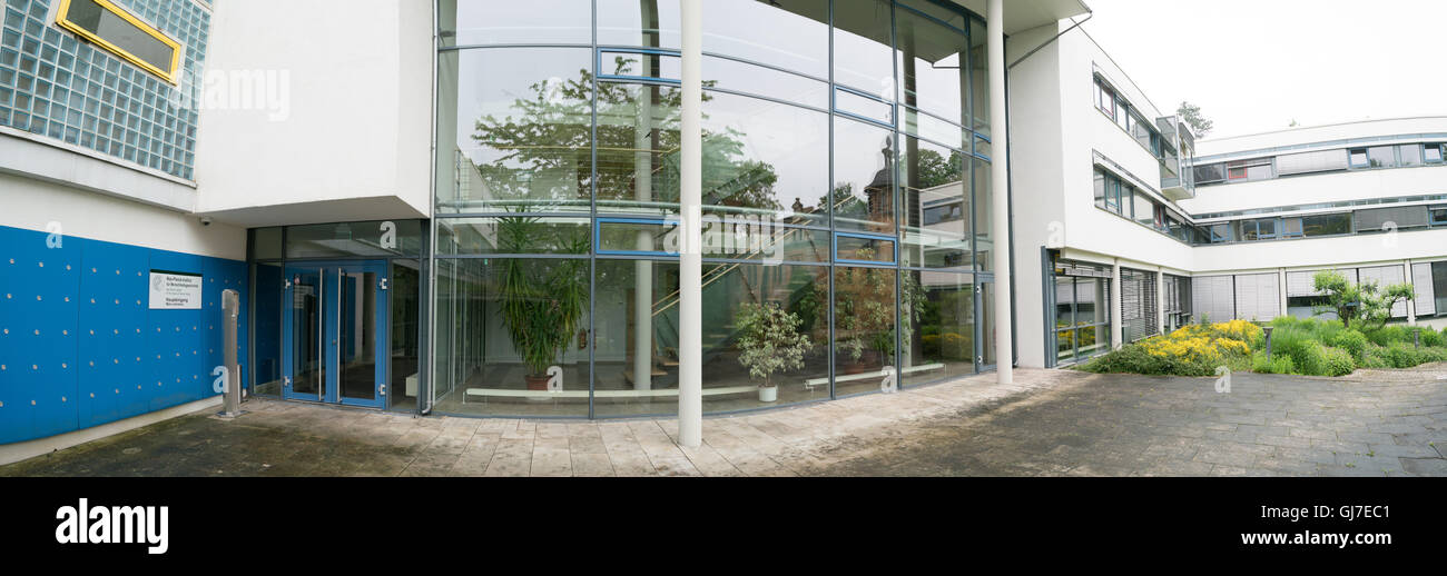 JENA, Deutschland - 29. Mai 2016: Max Planck Institut für die Wissenschaft der menschlichen Geschichte.  Das Institut wurde im März 2014 gegründet. Stockfoto